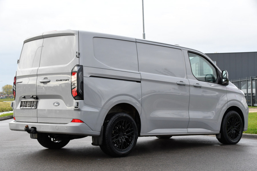 Ford Transit Custom 300 2.0 TDCI L1H1 Limited PB Edition Virtual, Adaptieve Cruise, Carplay, LED, Stoelverwarming, 136pk, Automaat, Trekhaak, Multimedia, Uniek! Ford Transit Custom 300 2.0 TDCI L1H1 Limited PB Edition Virtual, Adaptieve Cruise, Carplay, LED, Stoelverwarming, 136pk, Automaat, Trekhaak, Multimedia, Uniek!