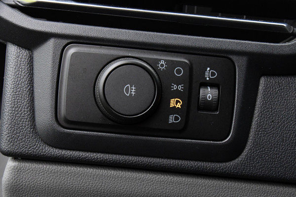 Ford Transit Custom 300 2.0 TDCI L1H1 Limited PB Edition Virtual, Adaptieve Cruise, Carplay, LED, Stoelverwarming, 136pk, Automaat, Trekhaak, Multimedia, Uniek! Ford Transit Custom 300 2.0 TDCI L1H1 Limited PB Edition Virtual, Adaptieve Cruise, Carplay, LED, Stoelverwarming, 136pk, Automaat, Trekhaak, Multimedia, Uniek!