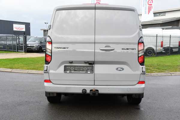 Ford Transit Custom 300 2.0 TDCI L1H1 Limited PB Edition Virtual, Adaptieve Cruise, Carplay, LED, Stoelverwarming, 136pk, Automaat, Trekhaak, Multimedia, Uniek! Ford Transit Custom 300 2.0 TDCI L1H1 Limited PB Edition Virtual, Adaptieve Cruise, Carplay, LED, Stoelverwarming, 136pk, Automaat, Trekhaak, Multimedia, Uniek!