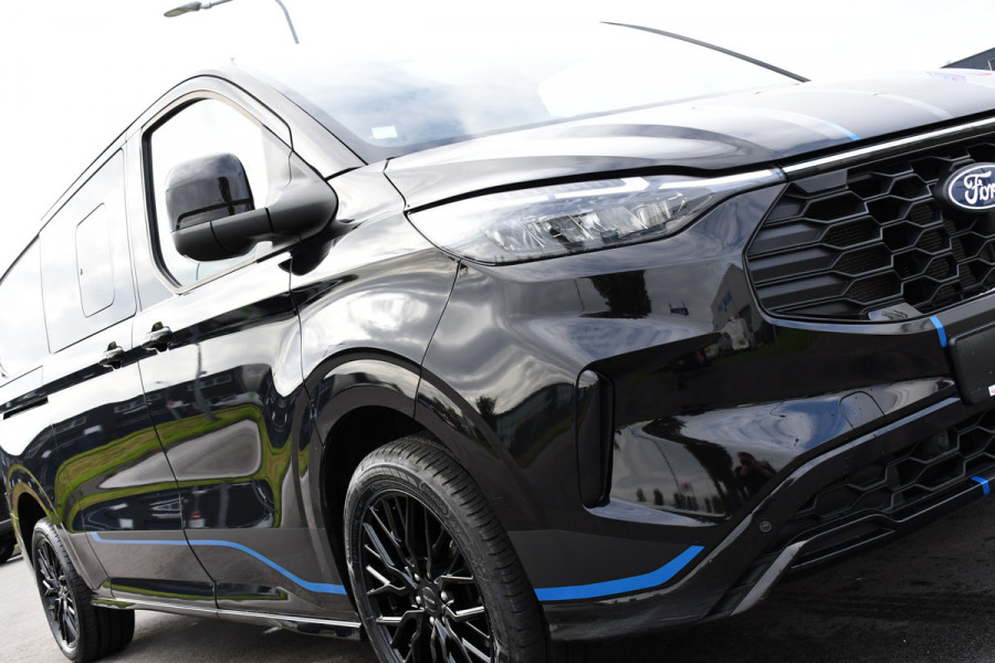 Ford Transit Custom 320 2.0 TDCI L2H1 Sport DC Black Edition Virtual, Adaptieve Cruise, Carplay, LED, 2 x Schuifdeur, 170pk, Stoelverwarming, Sensoren, BOM VOL! Ford Transit Custom 320 2.0 TDCI L2H1 Sport DC Black Edition Virtual, Adaptieve Cruise, Carplay, LED, 2 x Schuifdeur, 170pk, Stoelverwarming, Sensoren, BOM VOL!