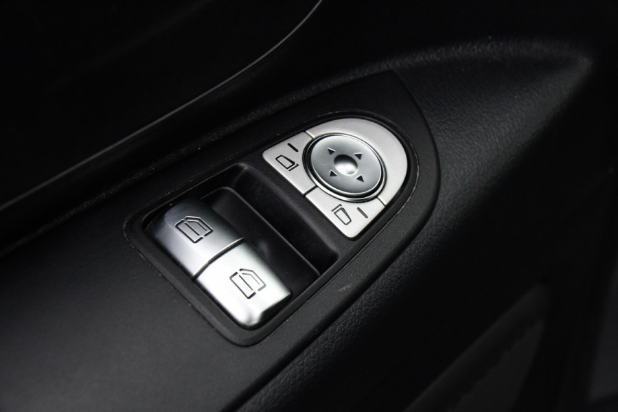 Mercedes-Benz Vito 116 CDI L2 Pro PB Edition Facelift! Camera, Cruise, Carplay, Keyless, 164pk, automaat, NAVI, MBUX, Uniek! Mercedes-Benz Vito 116 CDI L2 Pro PB Edition Facelift! Camera, Cruise, Carplay, Keyless, 164pk, automaat, NAVI, MBUX, Uniek!