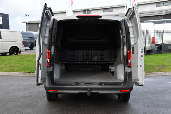 Mercedes-Benz Vito 116 CDI L2 Pro PB Edition Facelift! Camera, Cruise, Carplay, Keyless, 164pk, automaat, NAVI, MBUX, Uniek! Mercedes-Benz Vito 116 CDI L2 Pro PB Edition Facelift! Camera, Cruise, Carplay, Keyless, 164pk, automaat, NAVI, MBUX, Uniek!