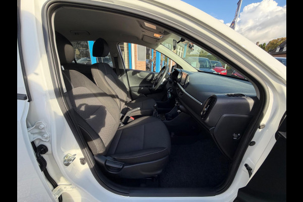 Kia Picanto 1.0 CVVT ComfortPlusLine Navigator 2018 AIRCO Kia Picanto 1.0 CVVT ComfortPlusLine Navigator 2018 AIRCO