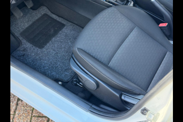 Kia Picanto 1.0 CVVT ComfortPlusLine Navigator 2018 AIRCO Kia Picanto 1.0 CVVT ComfortPlusLine Navigator 2018 AIRCO