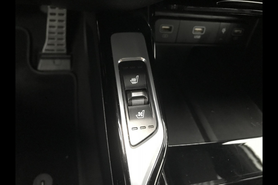 Kia Sorento 1.6 Plug-in 4WD ExecutiveLine 7pers. 1500KG Trekg. Kia Sorento 1.6 Plug-in 4WD ExecutiveLine 7pers. 1500KG Trekg.