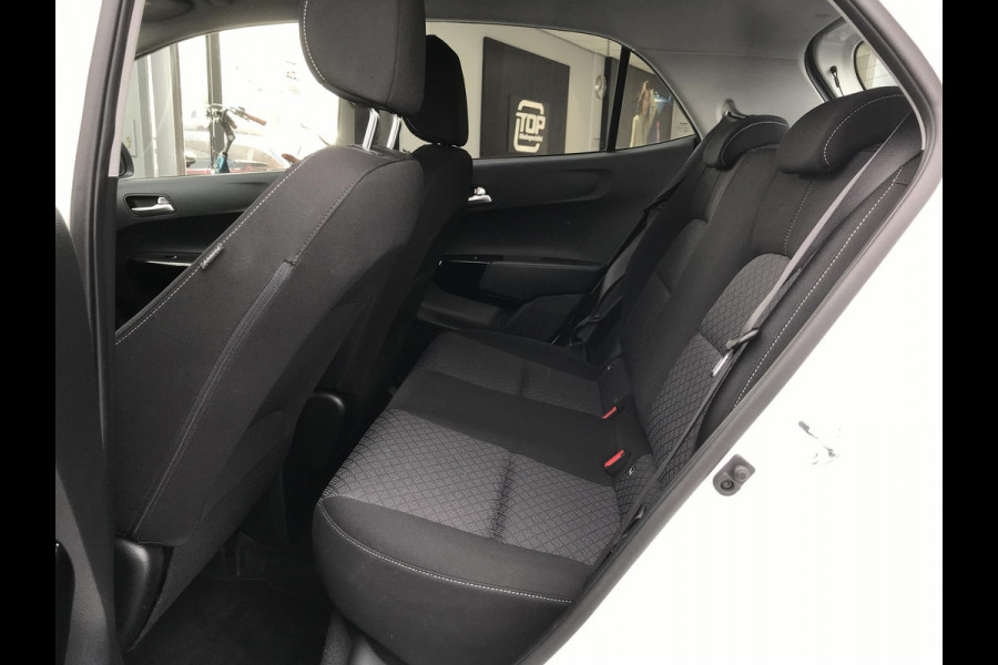 Kia Picanto 1.0 DynamicLine Automaat nieuwe model 7 JAAR GAR. Kia Picanto 1.0 DynamicLine Automaat nieuwe model 7 JAAR GAR.