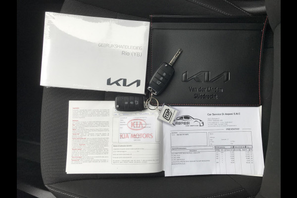 Kia Rio 1.0 DynamicLine 100pk zeer lage km Kia Rio 1.0 DynamicLine 100pk zeer lage km