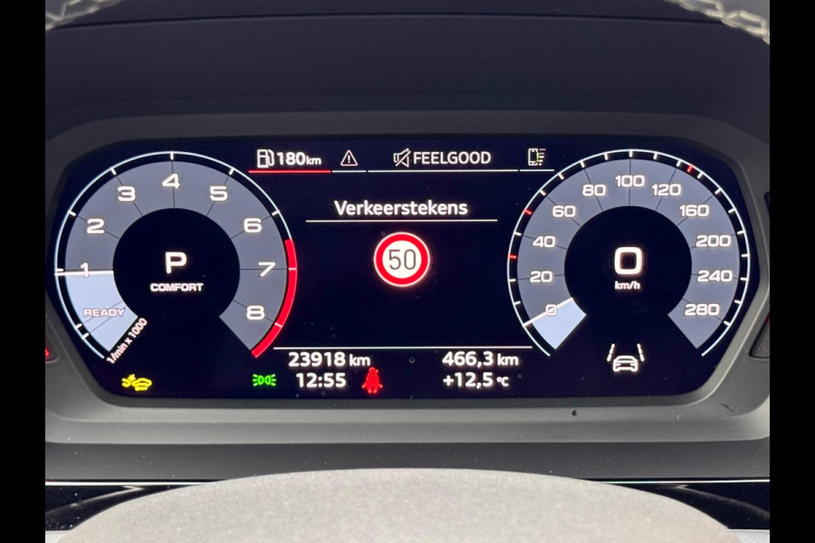 Audi A3 Sportback 35 TFSI S edition Pano/Sonos/Matrix/Blindspot Audi A3 Sportback 35 TFSI S edition Pano/Sonos/Matrix/Blindspot