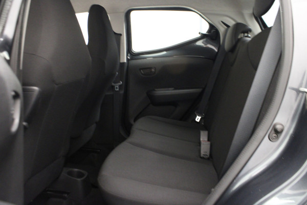 Toyota Aygo 1.0 VVT-i x-fun Toyota Aygo 1.0 VVT-i x-fun