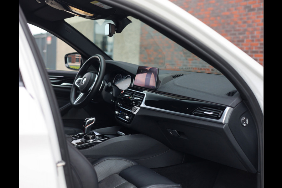 BMW 5 Serie M5 | M Drivers Pack - H&K - 360cam BMW 5 Serie M5 | M Drivers Pack - H&K - 360cam