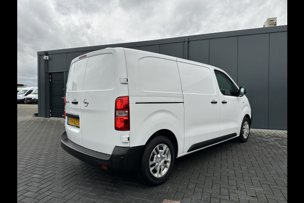 Opel Vivaro 1.5 CDTI 102 PK EDITION / L2H1 / 1e EIG. / AIRCO / CRUISE / CAMERA / NAVI / 3-ZITS / PDC Opel Vivaro 1.5 CDTI 102 PK EDITION / L2H1 / 1e EIG. / AIRCO / CRUISE / CAMERA / NAVI / 3-ZITS / PDC