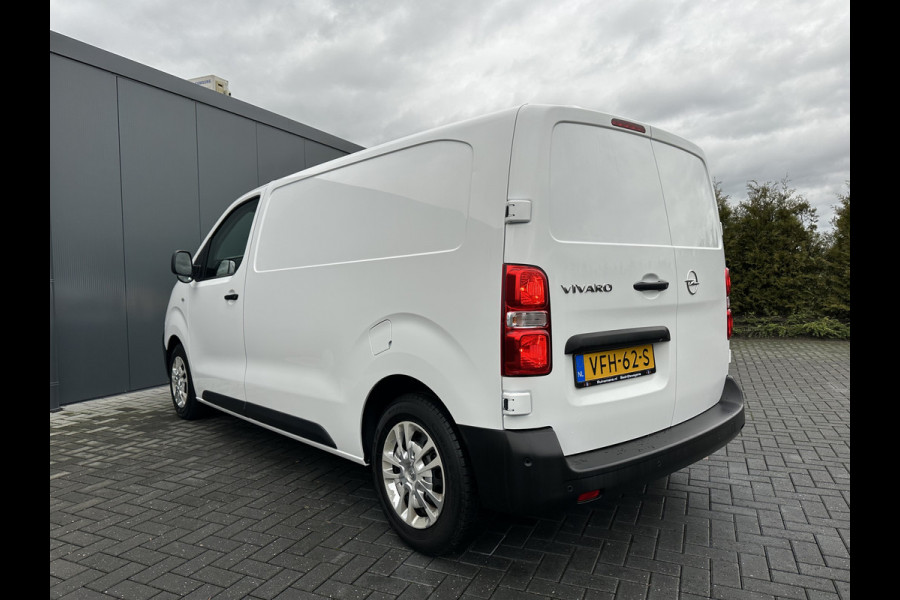 Opel Vivaro 1.5 CDTI 102 PK EDITION / L2H1 / 1e EIG. / AIRCO / CRUISE / CAMERA / NAVI / 3-ZITS / PDC Opel Vivaro 1.5 CDTI 102 PK EDITION / L2H1 / 1e EIG. / AIRCO / CRUISE / CAMERA / NAVI / 3-ZITS / PDC