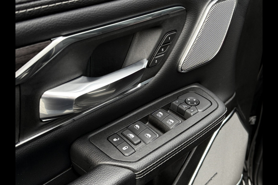 Dodge Ram 1500 3.0 420 PK LARAMIE PREMIUM / DEMO KORTING RIJKLAAR MET LPG! / HURRICANE / 2025 MODEL / NIGHT EDITION / LUCHTVERING / PANO /