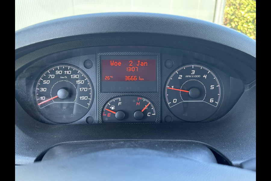 Citroën Jumper 2.2 BlueHDi 141 PK EURO 6 / L4 MAXI / KIPPER / 7 PERS / DUBBELE CABINE / PICK UP / 2.5 TONS TREKHAAK / LED Citroën Jumper 2.2 BlueHDi 141 PK EURO 6 / L4 MAXI / KIPPER / 7 PERS / DUBBELE CABINE / PICK UP / 2.5 TONS TREKHAAK / LED