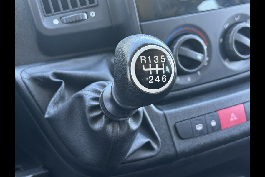 Citroën Jumper 2.2 BlueHDi 141 PK EURO 6 / L4 MAXI / KIPPER / 7 PERS / DUBBELE CABINE / PICK UP / 2.5 TONS TREKHAAK / LED Citroën Jumper 2.2 BlueHDi 141 PK EURO 6 / L4 MAXI / KIPPER / 7 PERS / DUBBELE CABINE / PICK UP / 2.5 TONS TREKHAAK / LED