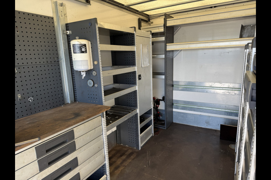 Renault Master T35 2.3 dCi 164 PK E6 / CLIXTAR 2.370 KG LAADVERMOGEN / MOBIELE WERKPLAATS / BOTT INRICHTING / CAMERA / AIRCO / CRUISE