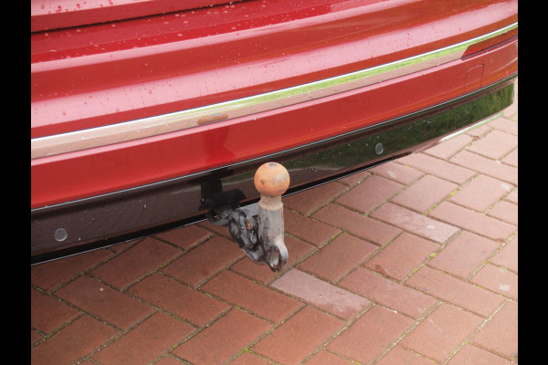 Volkswagen Tiguan 1.4 TSI ACT Comfortline Business R | Panoramadak | Trekhaak | Cruise Control | Stoelverwarming | Volkswagen Tiguan 1.4 TSI ACT Comfortline Business R | Panoramadak | Trekhaak | Cruise Control | Stoelverwarming |