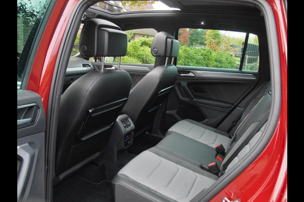 Volkswagen Tiguan 1.4 TSI ACT Comfortline Business R | Panoramadak | Trekhaak | Cruise Control | Stoelverwarming | Volkswagen Tiguan 1.4 TSI ACT Comfortline Business R | Panoramadak | Trekhaak | Cruise Control | Stoelverwarming |