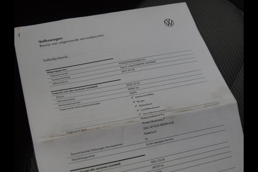 Volkswagen Tiguan 1.4 TSI ACT Comfortline Business R | Panoramadak | Trekhaak | Cruise Control | Stoelverwarming | Volkswagen Tiguan 1.4 TSI ACT Comfortline Business R | Panoramadak | Trekhaak | Cruise Control | Stoelverwarming |