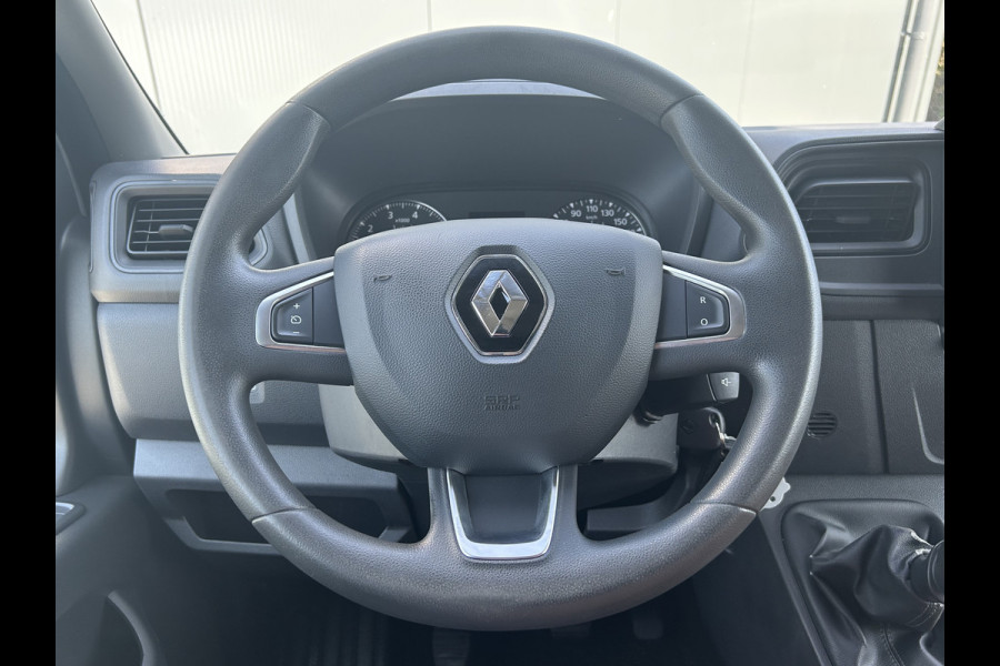 Renault Master T35 2.3 dCi 145 PK / L4H3 / MAXI WB 433 / DUBBEL LUCHT / INRICHTING / 3-ZITS / TREKHAAK / CAMERA / 3000 KG AHG /