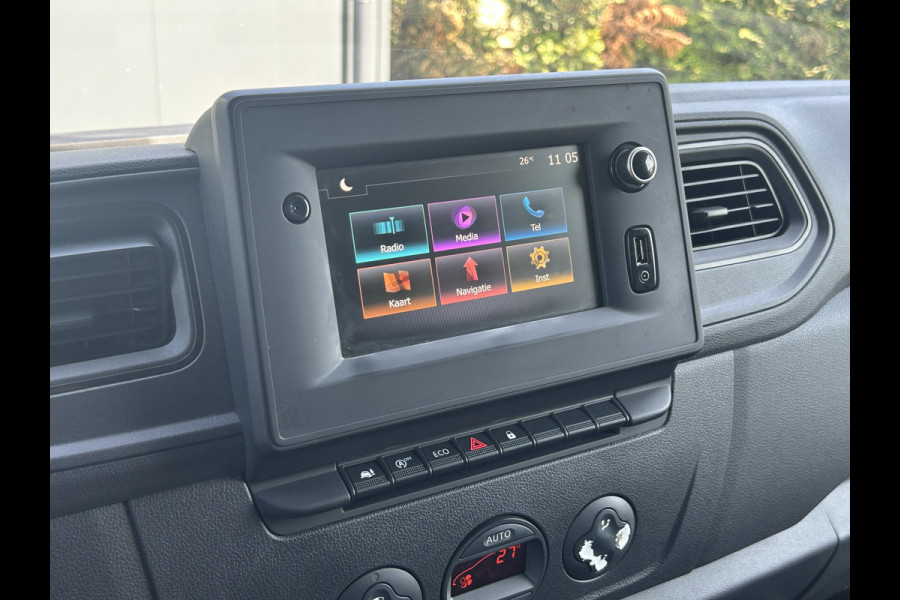 Renault Master T35 2.3 dCi 145 PK / L4H3 / MAXI WB 433 / DUBBEL LUCHT / INRICHTING / 3-ZITS / TREKHAAK / CAMERA / 3000 KG AHG /
