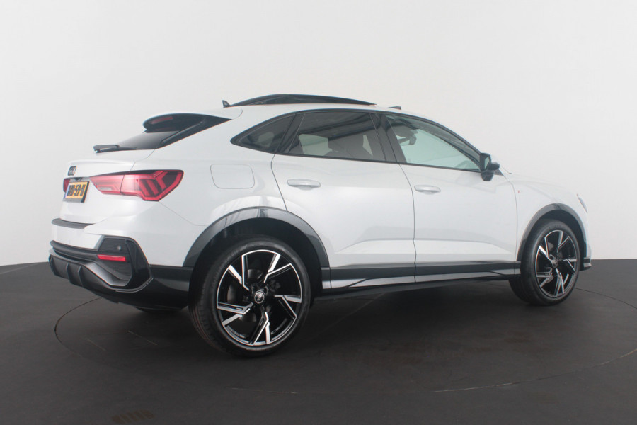 Audi Q3 Sportback 45 TFSI e S line Edition > 245pk/Pano.schuif/Black pakket/20inch/Audi Sound-systeem Audi Q3 Sportback 45 TFSI e S line Edition > 245pk/Pano.schuif/Black pakket/20inch/Audi Sound-systeem