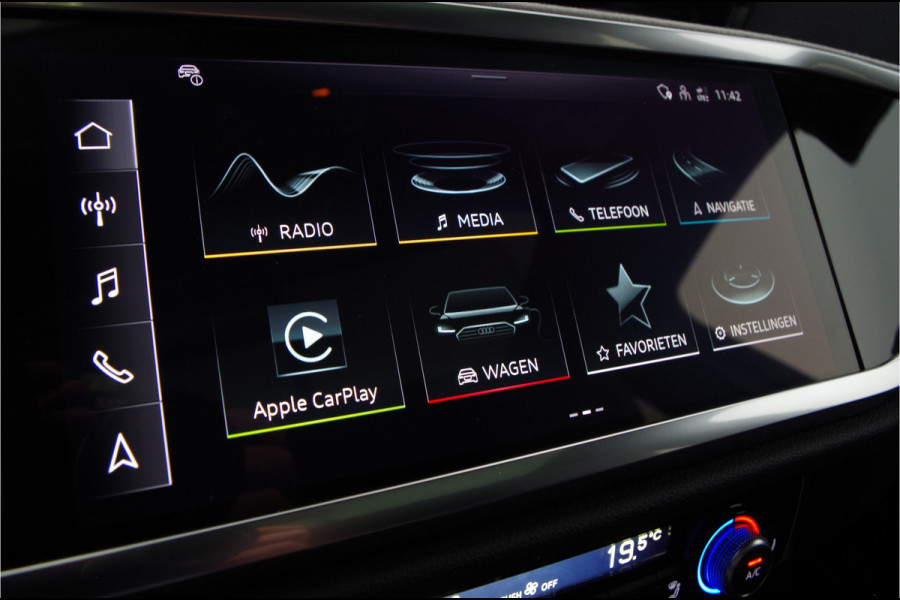 Audi Q3 Sportback 45 TFSI e S line Edition > 245pk/Pano.schuif/Black pakket/20inch/Audi Sound-systeem Audi Q3 Sportback 45 TFSI e S line Edition > 245pk/Pano.schuif/Black pakket/20inch/Audi Sound-systeem