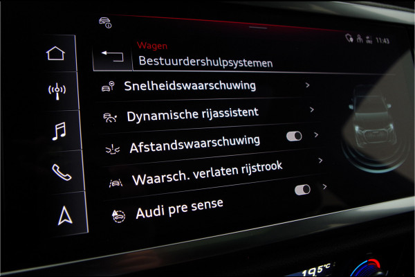 Audi Q3 Sportback 45 TFSI e S line Edition > 245pk/Pano.schuif/Black pakket/20inch/Audi Sound-systeem Audi Q3 Sportback 45 TFSI e S line Edition > 245pk/Pano.schuif/Black pakket/20inch/Audi Sound-systeem