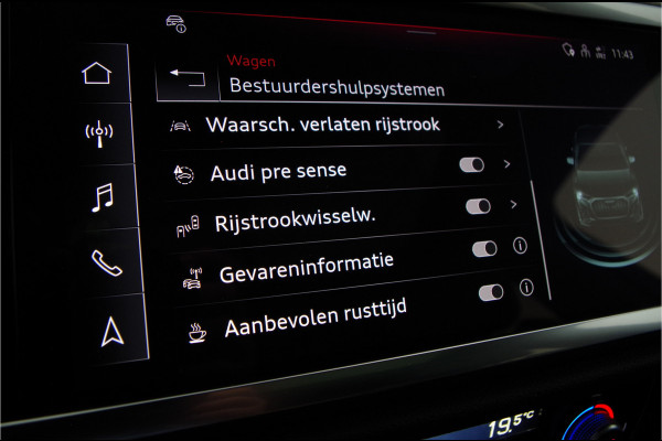 Audi Q3 Sportback 45 TFSI e S line Edition > 245pk/Pano.schuif/Black pakket/20inch/Audi Sound-systeem Audi Q3 Sportback 45 TFSI e S line Edition > 245pk/Pano.schuif/Black pakket/20inch/Audi Sound-systeem