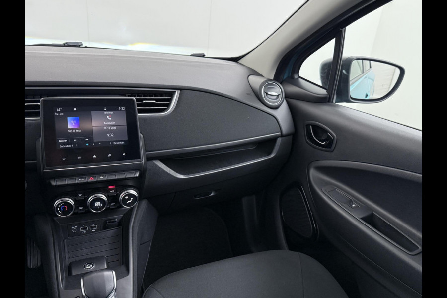 Renault ZOE R110 Life 52 kWh KOOP ACCU ! | RIJKLAARPRIJS INCL. 12MND BOVAG Renault ZOE R110 Life 52 kWh KOOP ACCU ! | RIJKLAARPRIJS INCL. 12MND BOVAG