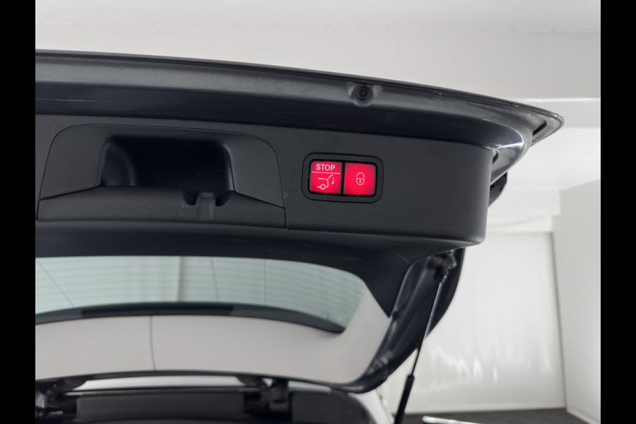 Mercedes-Benz GLC 350e 4MATIC Premium Plus Plug-in Aut. *LUXURY-LEATHER | FULL-LED | BLIND-SPOT | HEATED-SPORTSEATS | CAMERA | KEYLESS | AIR-SUSPENSION | ADAPTIVE-CRUISE | PRIVACY-GLASS | NAVI-FULLMAP | 20''ALU*