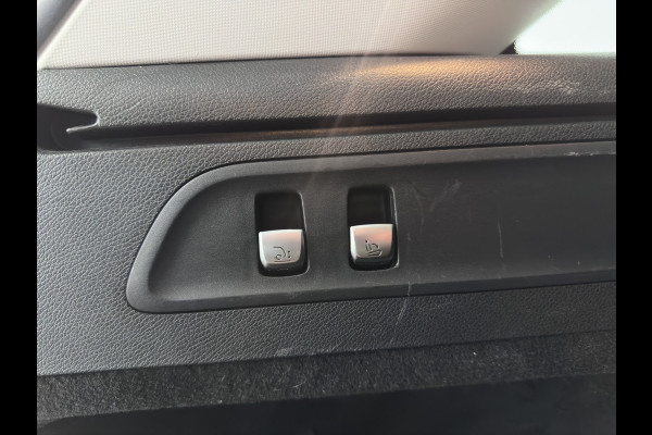 Mercedes-Benz GLC 350e 4MATIC Premium Plus Plug-in Aut. *LUXURY-LEATHER | FULL-LED | BLIND-SPOT | HEATED-SPORTSEATS | CAMERA | KEYLESS | AIR-SUSPENSION | ADAPTIVE-CRUISE | PRIVACY-GLASS | NAVI-FULLMAP | 20''ALU*