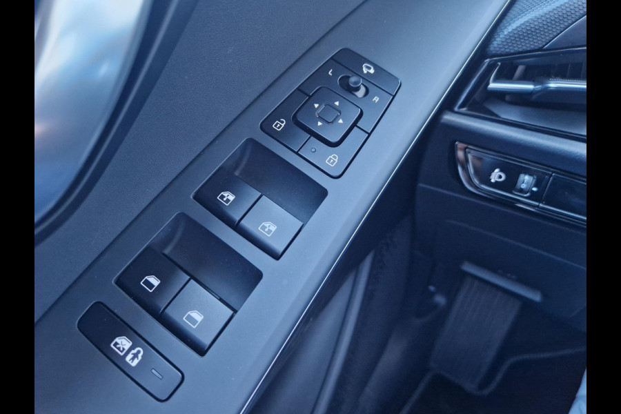 Kia Niro EV Edition Advanced 64.8 kWh | Automaat | Navi | Camera | Cruise | Stoel & Stuurverwarming | Key-Less | Sensoren |