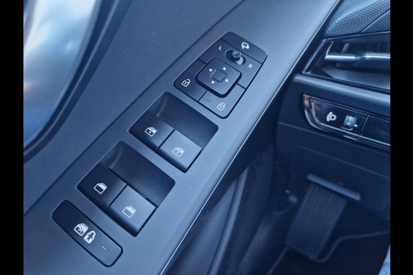 Kia Niro EV Edition Advanced 64.8 kWh | Automaat | Navi | Camera | Cruise | Stoel & Stuurverwarming | Key-Less | Sensoren |