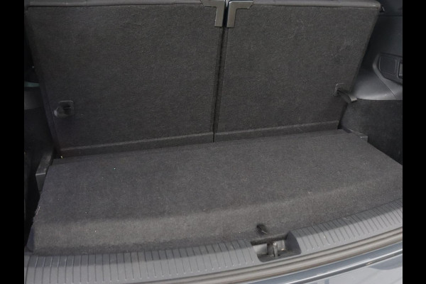 Seat Tarraco 1.5 TSI Style 7-Persoons | Trekhaak | Park Assist | Camera | Carplay | 18'' | Climate control | Cruise control | Full LED Seat Tarraco 1.5 TSI Style 7-Persoons | Trekhaak | Park Assist | Camera | Carplay | 18'' | Climate control | Cruise control | Full LED