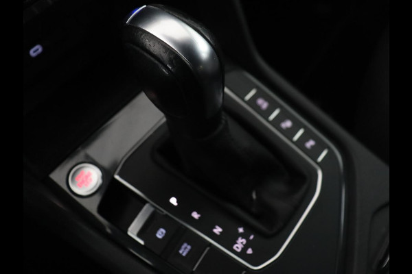 Seat Tarraco 1.5 TSI Style 7-Persoons | Trekhaak | Park Assist | Camera | Carplay | 18'' | Climate control | Cruise control | Full LED Seat Tarraco 1.5 TSI Style 7-Persoons | Trekhaak | Park Assist | Camera | Carplay | 18'' | Climate control | Cruise control | Full LED