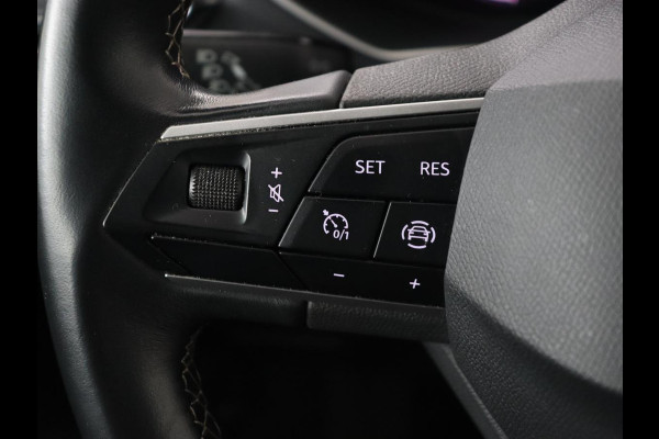 Seat Tarraco 1.5 TSI Style 7-Persoons | Trekhaak | Park Assist | Camera | Carplay | 18'' | Climate control | Cruise control | Full LED Seat Tarraco 1.5 TSI Style 7-Persoons | Trekhaak | Park Assist | Camera | Carplay | 18'' | Climate control | Cruise control | Full LED