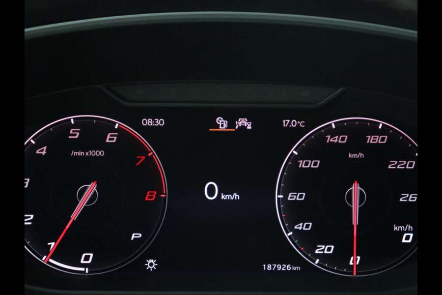 Seat Tarraco 1.5 TSI Style 7-Persoons | Trekhaak | Park Assist | Camera | Carplay | 18'' | Climate control | Cruise control | Full LED Seat Tarraco 1.5 TSI Style 7-Persoons | Trekhaak | Park Assist | Camera | Carplay | 18'' | Climate control | Cruise control | Full LED