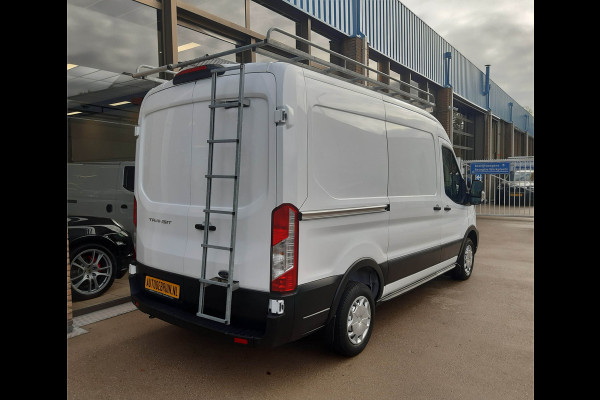 Ford Transit 2.0 TDCI L2H2 Trend Airco Cruisecontrol Parkeersensors Imperiaal trap op achterdeur Ford Transit 2.0 TDCI L2H2 Trend Airco Cruisecontrol Parkeersensors Imperiaal trap op achterdeur