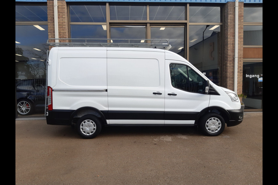 Ford Transit 2.0 TDCI L2H2 Trend Airco Cruisecontrol Parkeersensors Imperiaal trap op achterdeur Ford Transit 2.0 TDCI L2H2 Trend Airco Cruisecontrol Parkeersensors Imperiaal trap op achterdeur