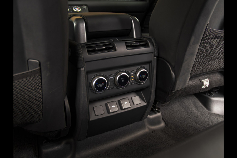 Land Rover Defender 110 2.0 P400e 110 X-Dynamic HSE 22"-PANO-MERIDIAN Land Rover Defender 110 2.0 P400e 110 X-Dynamic HSE 22"-PANO-MERIDIAN