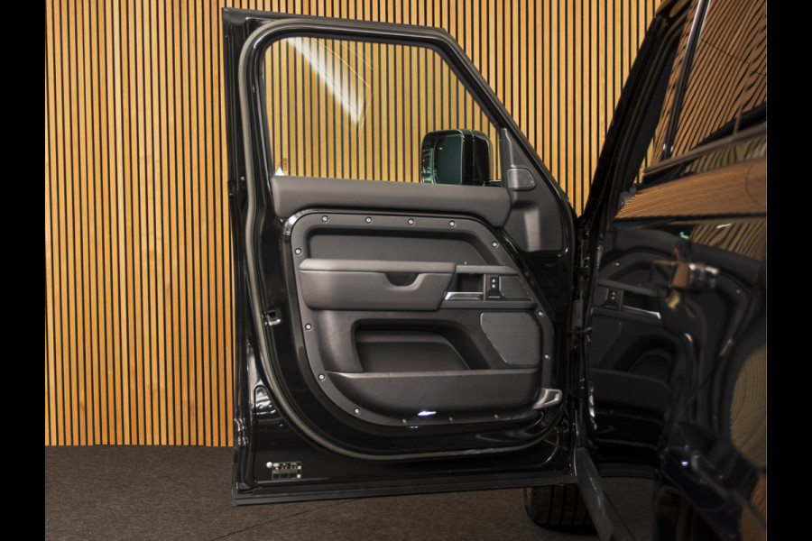 Land Rover Defender 110 2.0 P400e 110 X-Dynamic HSE 22"-PANO-MERIDIAN Land Rover Defender 110 2.0 P400e 110 X-Dynamic HSE 22"-PANO-MERIDIAN