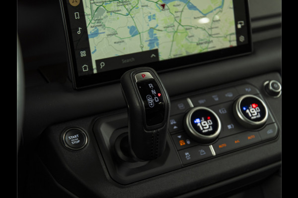 Land Rover Defender 110 2.0 P400e 110 X-Dynamic HSE 22"-PANO-MERIDIAN Land Rover Defender 110 2.0 P400e 110 X-Dynamic HSE 22"-PANO-MERIDIAN