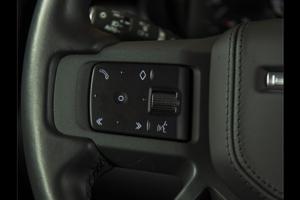 Land Rover Defender 110 2.0 P400e 110 X-Dynamic HSE 22"-PANO-MERIDIAN Land Rover Defender 110 2.0 P400e 110 X-Dynamic HSE 22"-PANO-MERIDIAN