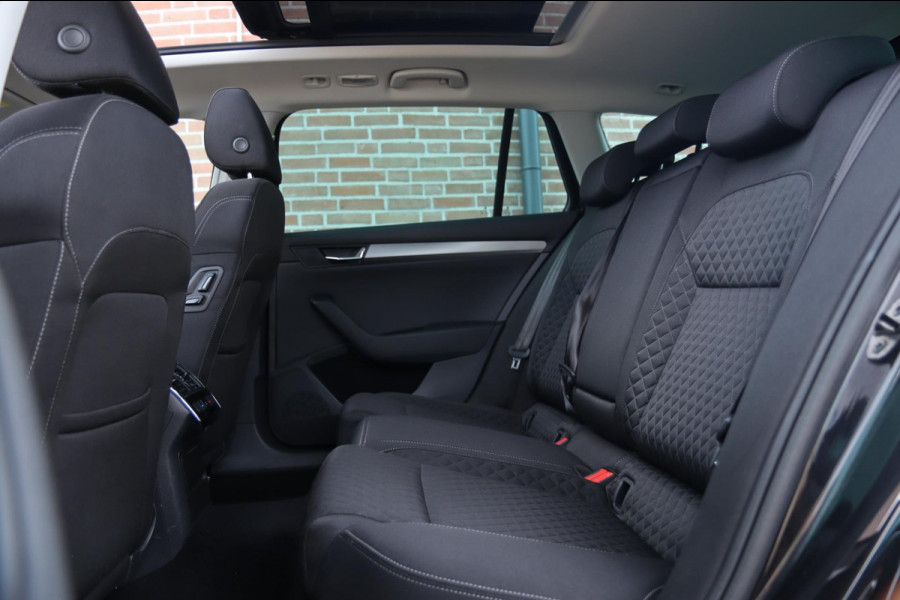 Škoda Superb 1.4 TSI ACT / PANODAK / DODEHOEK / ACC / MEMORY / CAMERA