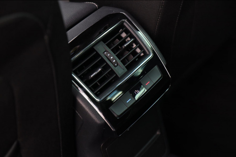 Škoda Superb 1.4 TSI ACT / PANODAK / DODEHOEK / ACC / MEMORY / CAMERA