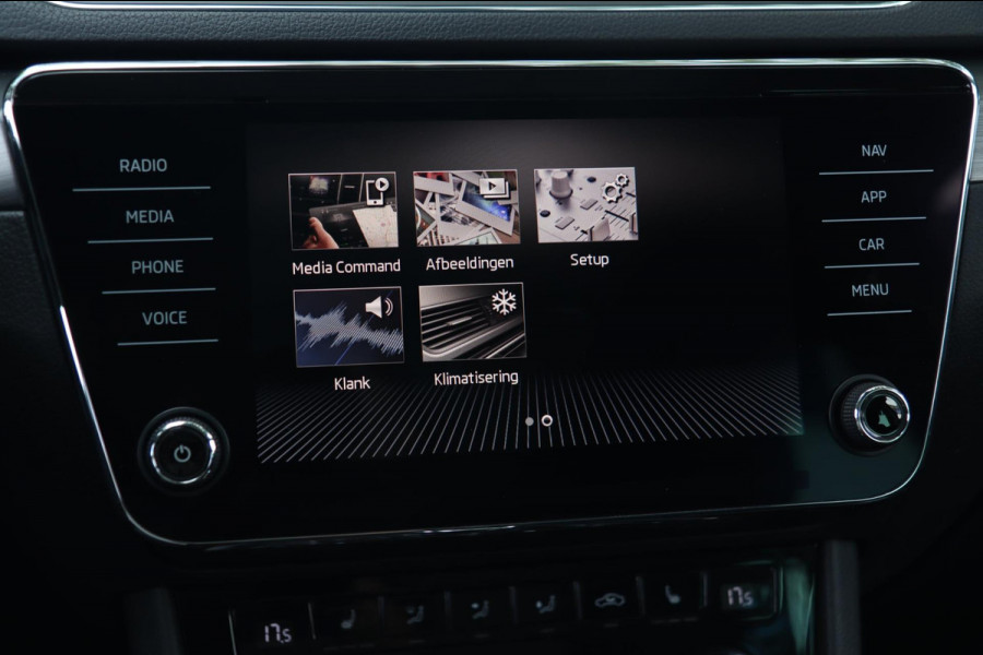 Škoda Superb 1.4 TSI ACT / PANODAK / DODEHOEK / ACC / MEMORY / CAMERA