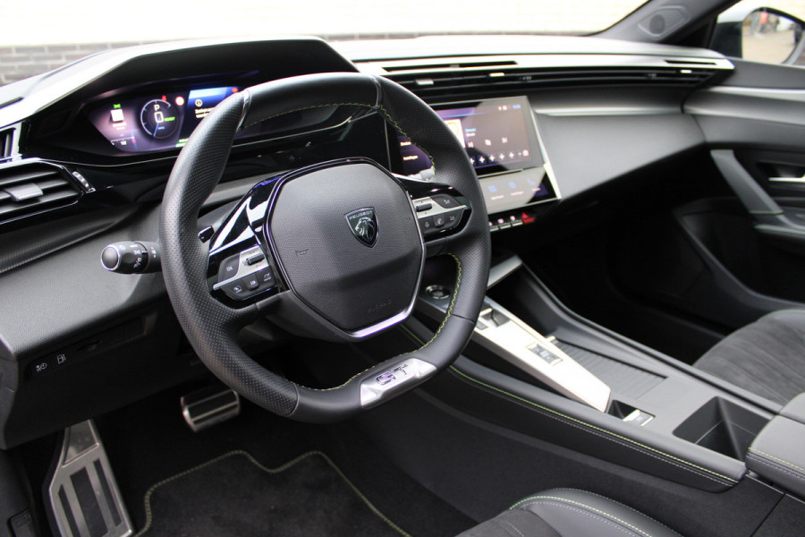 Peugeot 308 SW 1.6 Plug-in Hybrid 180 GT | Panoramadak | Matrix | Winterpack | Adaptieve cruise Peugeot 308 SW 1.6 Plug-in Hybrid 180 GT | Panoramadak | Matrix | Winterpack | Adaptieve cruise