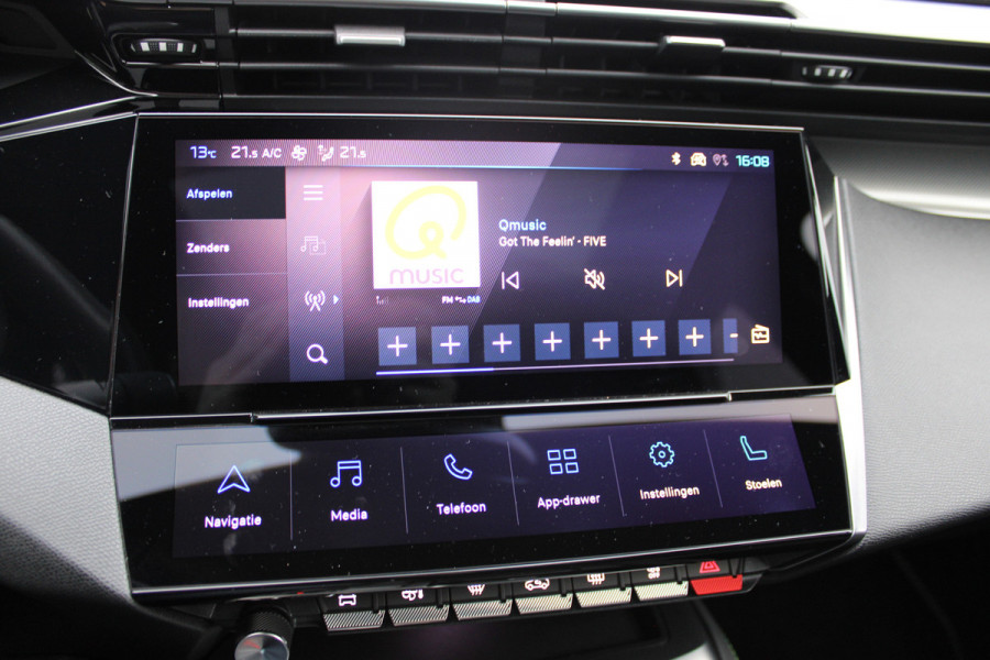 Peugeot 308 SW 1.6 Plug-in Hybrid 180 GT | Panoramadak | Matrix | Winterpack | Adaptieve cruise Peugeot 308 SW 1.6 Plug-in Hybrid 180 GT | Panoramadak | Matrix | Winterpack | Adaptieve cruise