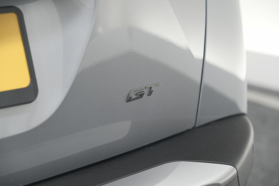 Peugeot 2008 PureTech 130 EAT8 GT | 360 Camera | Stoelmassage | Adaptieve Cruise Control | Dodehoekdetectie Peugeot 2008 PureTech 130 EAT8 GT | 360 Camera | Stoelmassage | Adaptieve Cruise Control | Dodehoekdetectie